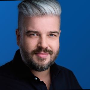 How Telzio Has Improved Communication Within the Tech Industry With Peter Schroeder